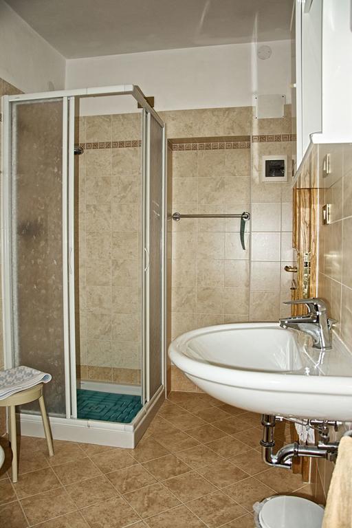 Albergo Ristorante Iris Auronzo di Cadore Luaran gambar