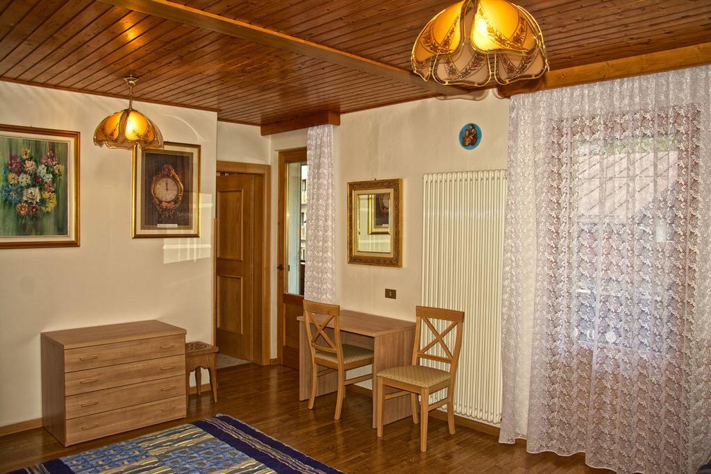 Albergo Ristorante Iris Auronzo di Cadore Bilik gambar