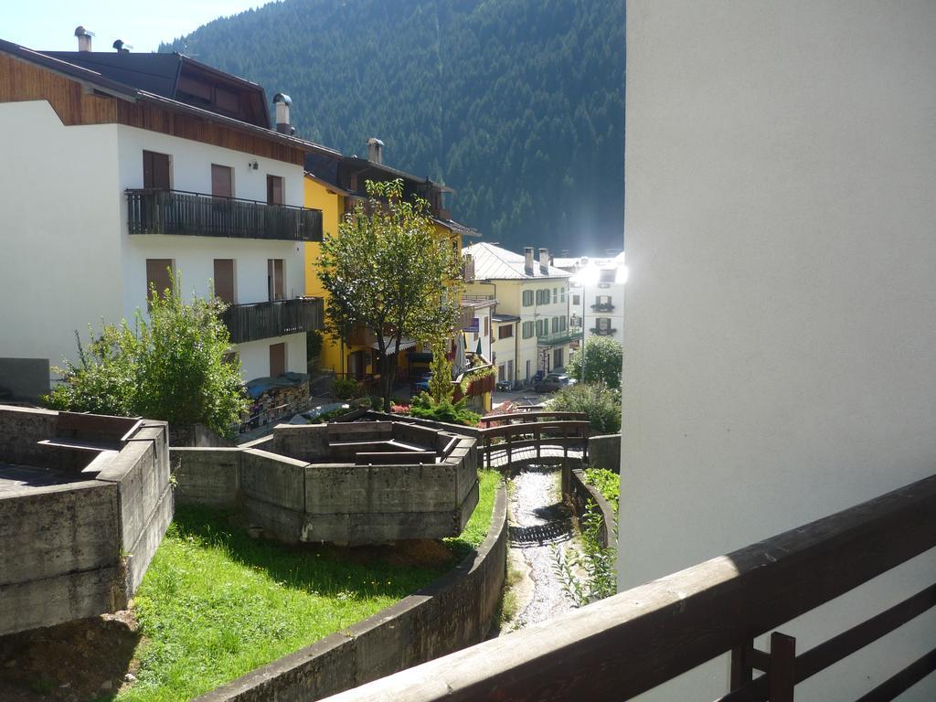Albergo Ristorante Iris Auronzo di Cadore Luaran gambar